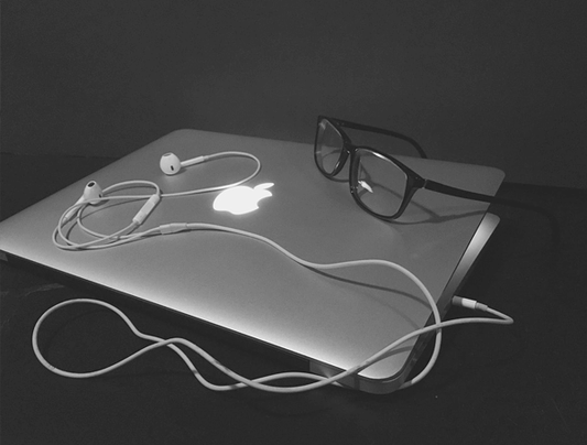Apple MacBook Air 13.3-Inch Laptop